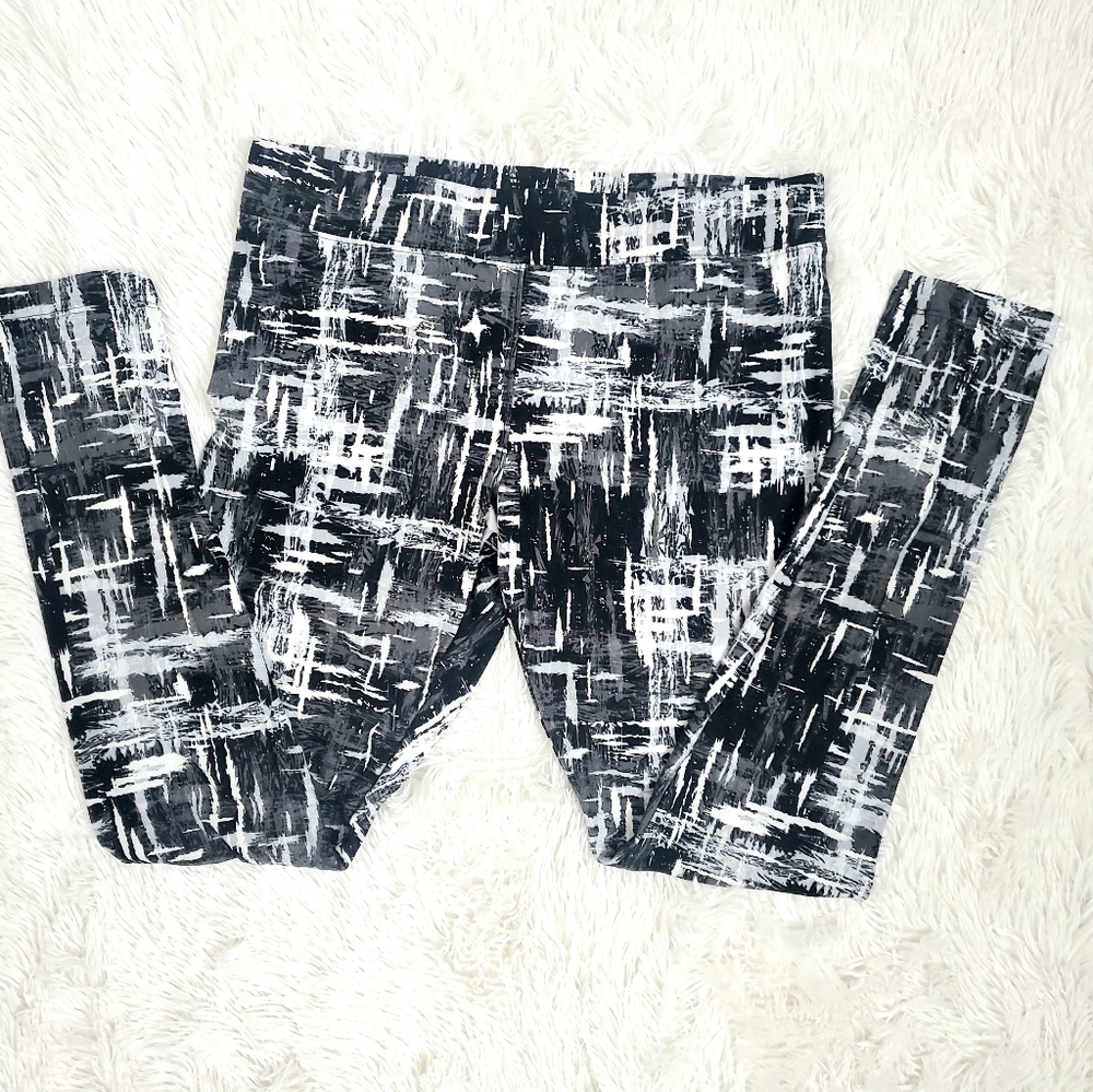 Womens velocity leggings size large